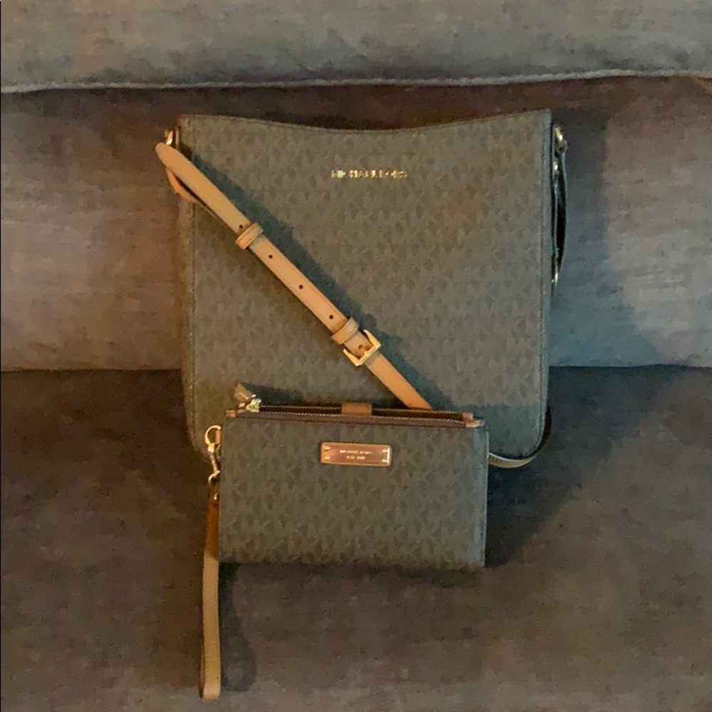 Michael Kors Signature Handbag And Wristlet